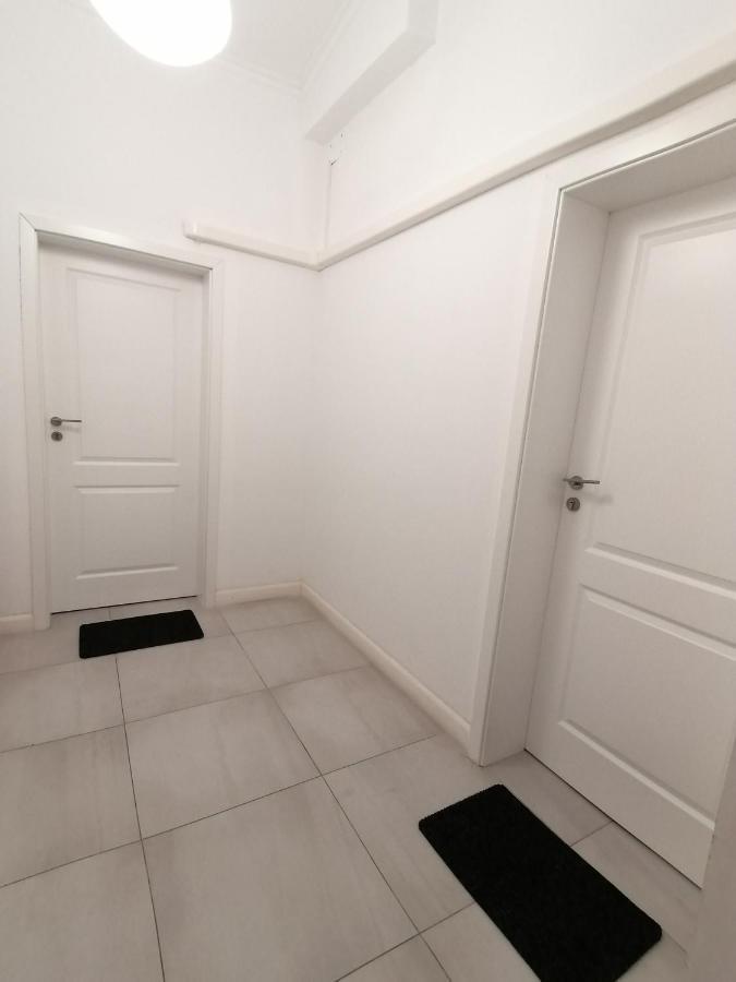 Central Accommodation ทิมิชัวรา ภายนอก รูปภาพ