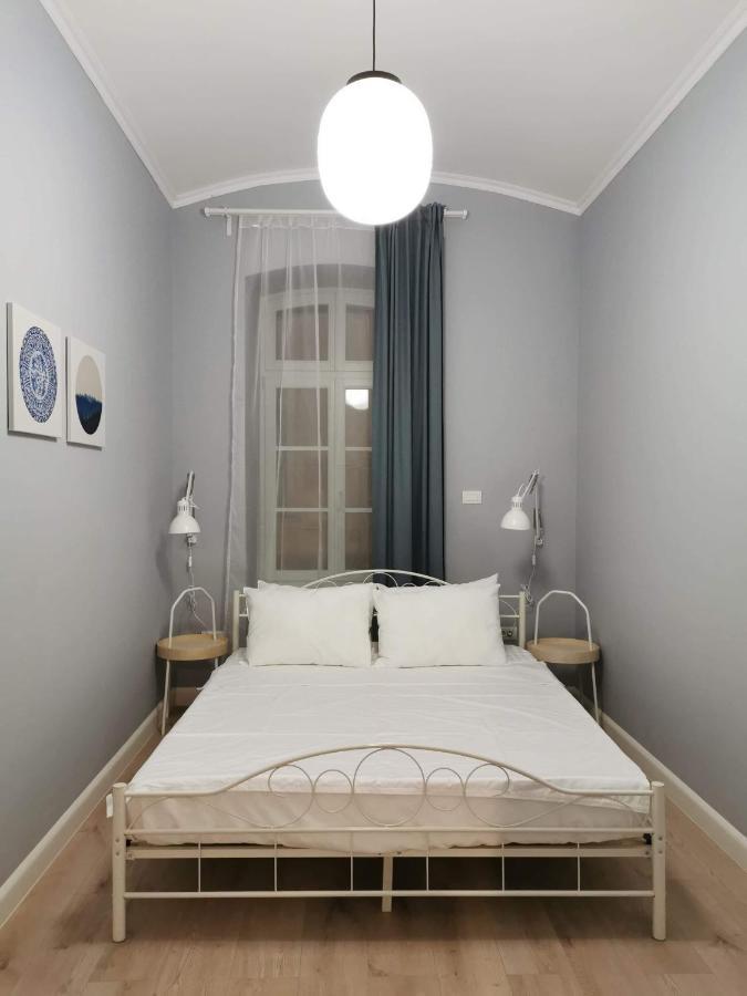 Central Accommodation ทิมิชัวรา ภายนอก รูปภาพ